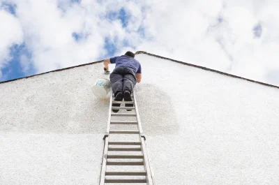 Peinture extérieure à Chenevelles — façades et ravalement
